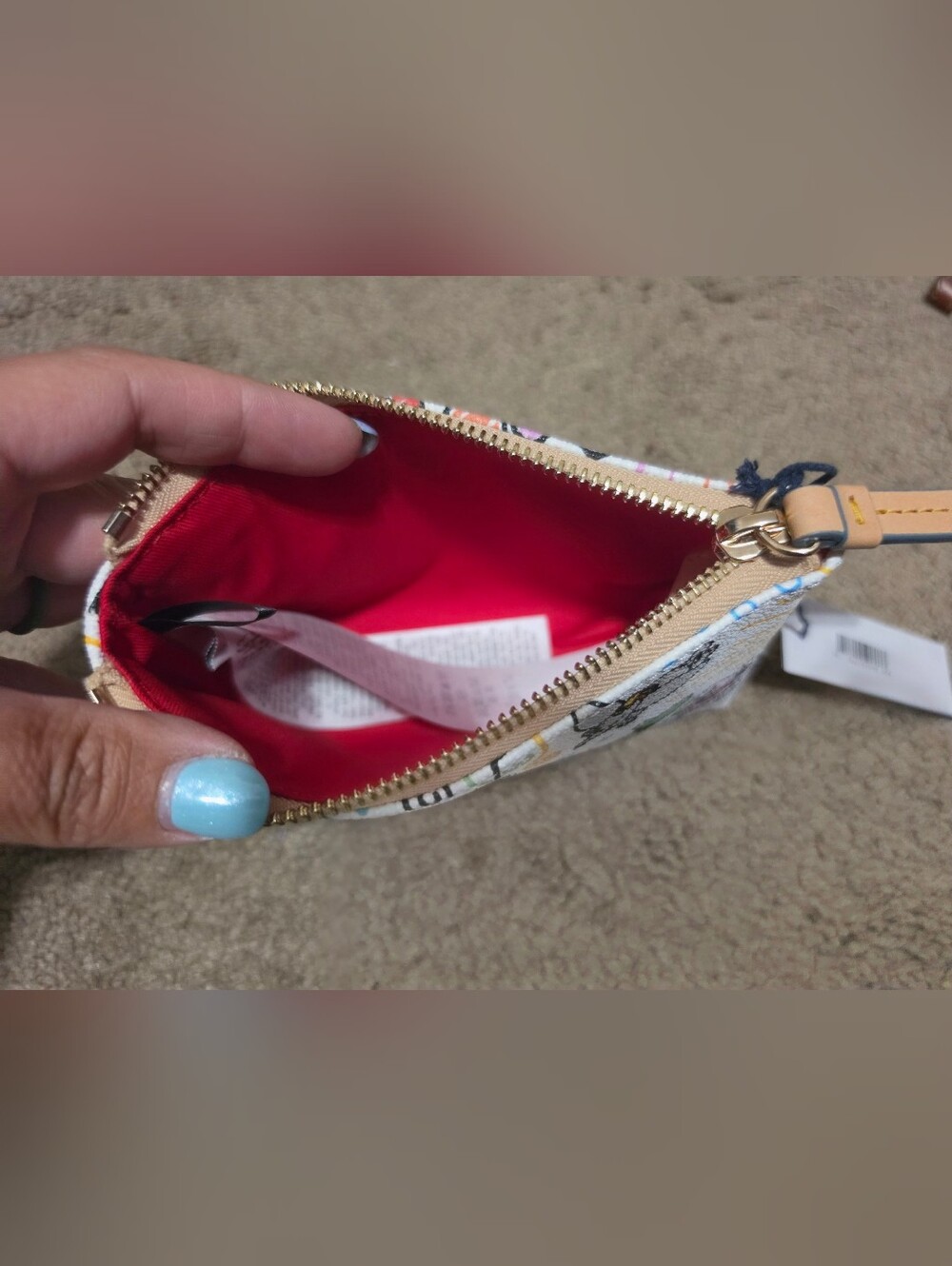 Dooney & Bourke Disney World White Character Wristlet - Picture 3 of 3